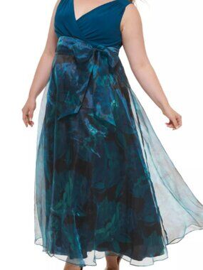 Eliza J Green Teal V Neck Organza Gown Formal Event Wedding Dress Size 20W